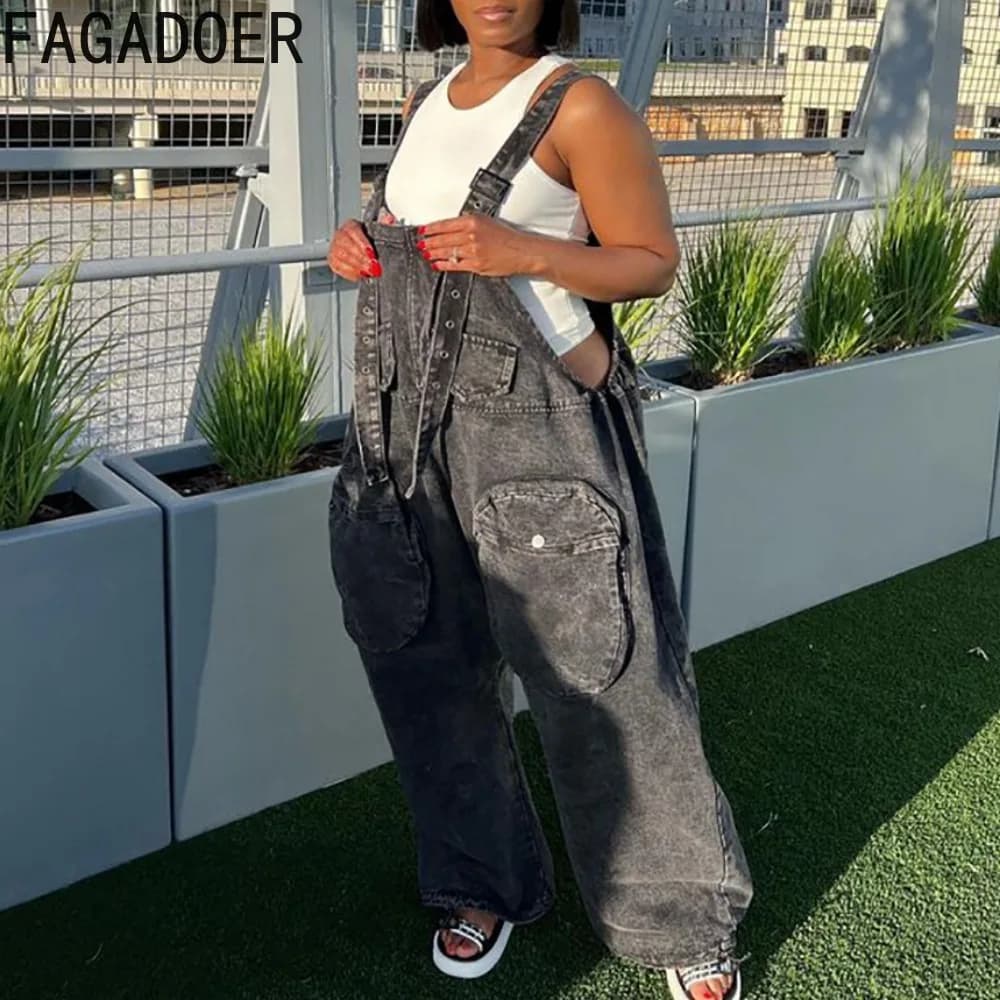 FAGADOER Denim Baggy Cargo Pants Jumpsuit for Women Vintage 90s Y2k Streetwear Pockets Oversized Wide Leg Denim Trousers Overall