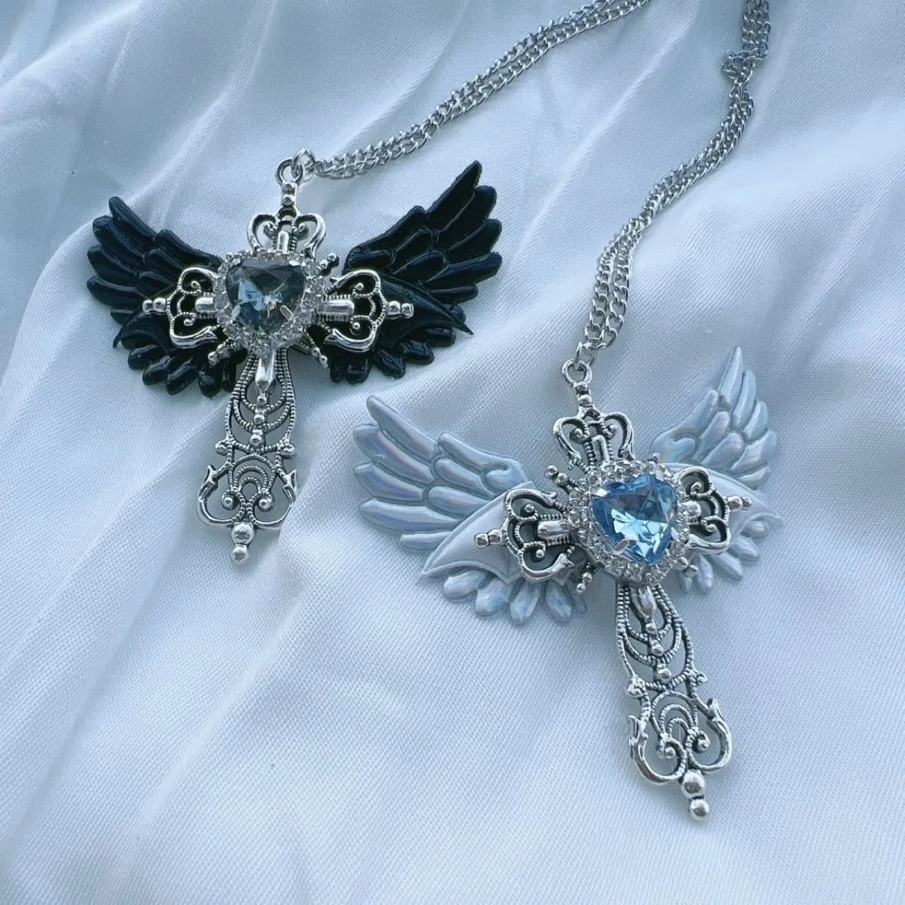 ZAKOL Crown Heart Angel Wings Cross Pendant Necklaces For Women Men Crystal Metal Crucifix Clavicle Chain Choker Jewelry Gifts