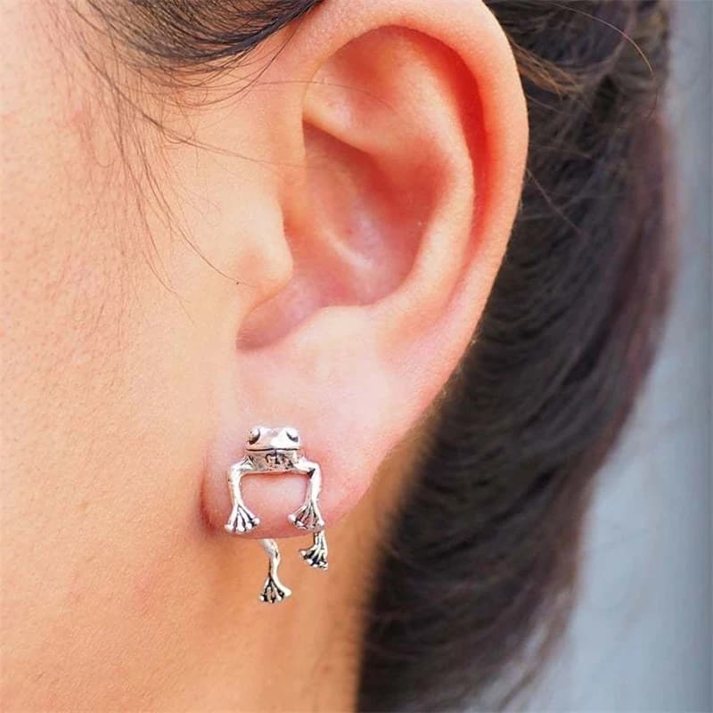 2pcs Cute Frog Earring For Women Vintage Silver Color Punk Gothic Animal Stud Earrings Pirecing Female Charm Party Jewelry Gift