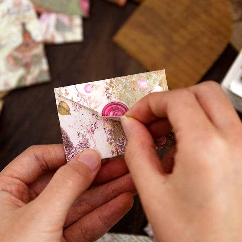 40 envelopes +2 sealers 50*80mm  Envelope literary confession gift blessing stationery 6 kinds