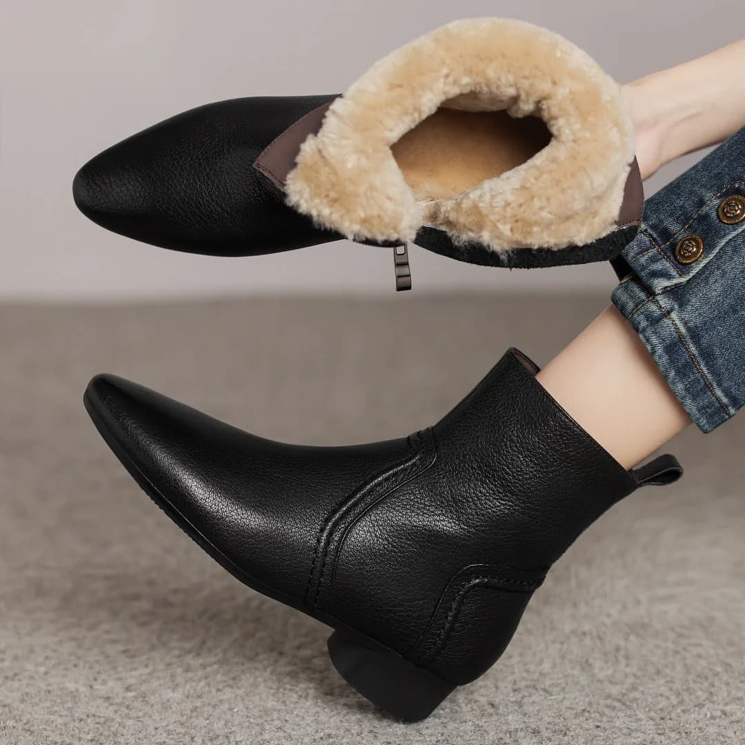 2024 Winter new plus size 34-41 women's sheepskin wool inside ankle snow boots pointed toe side zip soft comfortable flats boots