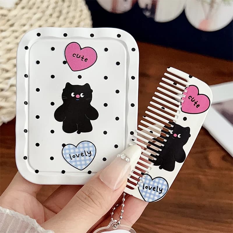 1pc Portable Cartoon Black Cat Folding Travel Makeup Mirror With Comb Mini Handheld Make Up Tool For Women Girls