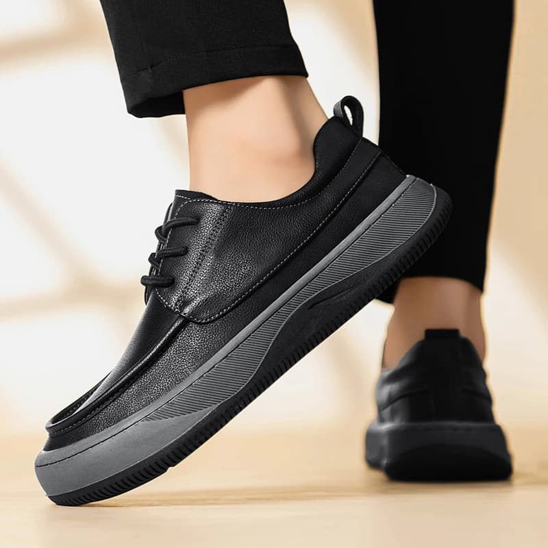 Casual men's leather shoes Comfortable classic and versatile style Leisure Business Office Quality outdoor street shoes Black