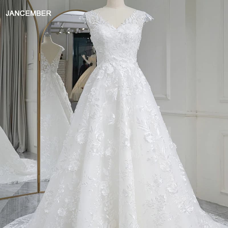 Princess Flash Sale Dresses For Women 2024 A-line Wedding Dress V-neck Backless Zipper Lace vestito da sposa QW01969