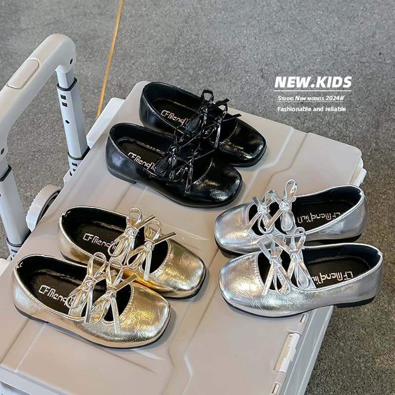 2024 Autumn New Children Leather Shoes for Girls Fashion Princess Style Soft Bottom Sweet Bowtie Dancing Versatile Party Shoes