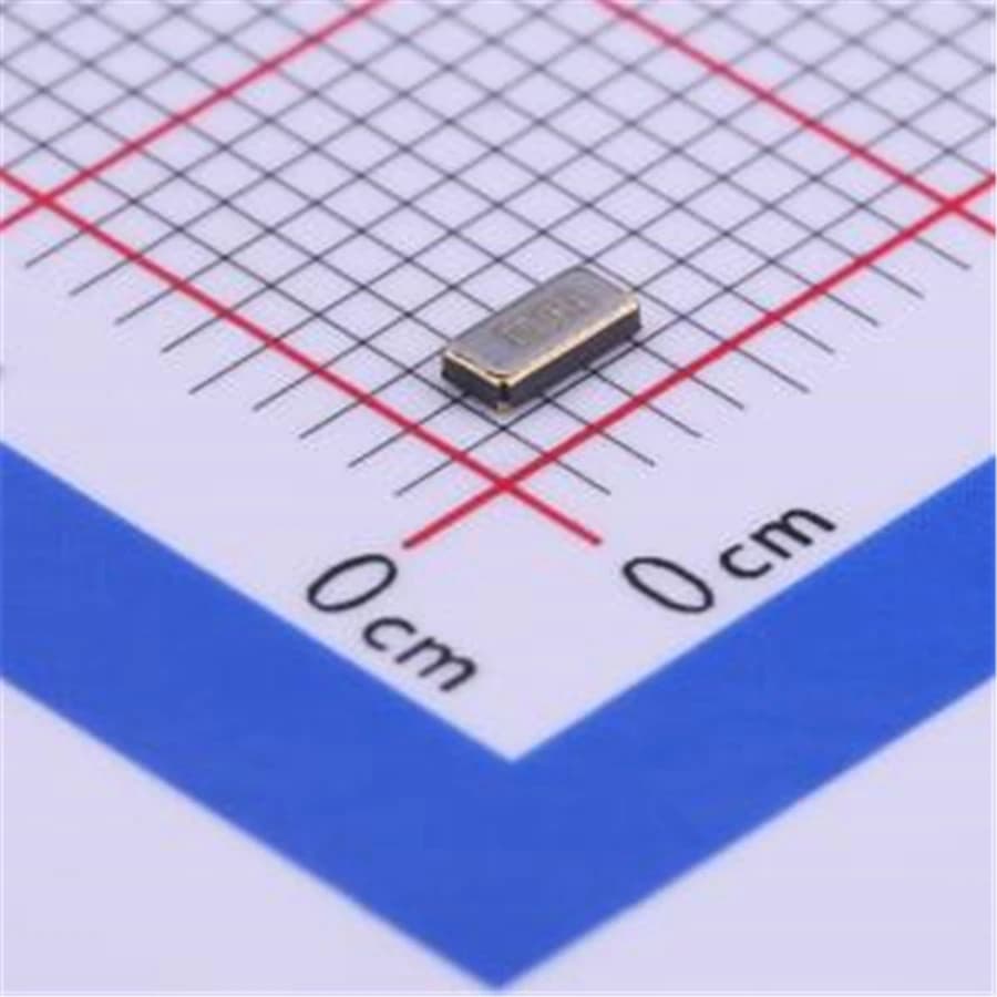 50PCS/LOT SMD31327681252090 (Passive crystal oscillator)