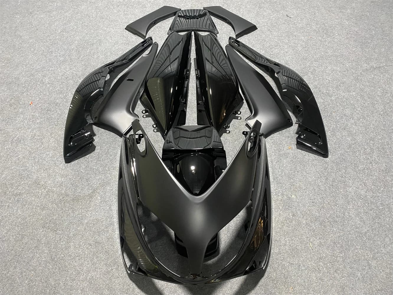 Motorcycle fairing fit Yamaha TMAX500 01 02 03 04 05 06 07 500 2001 2002 2003 2004 2005 2006 2007 Body fairing dull black