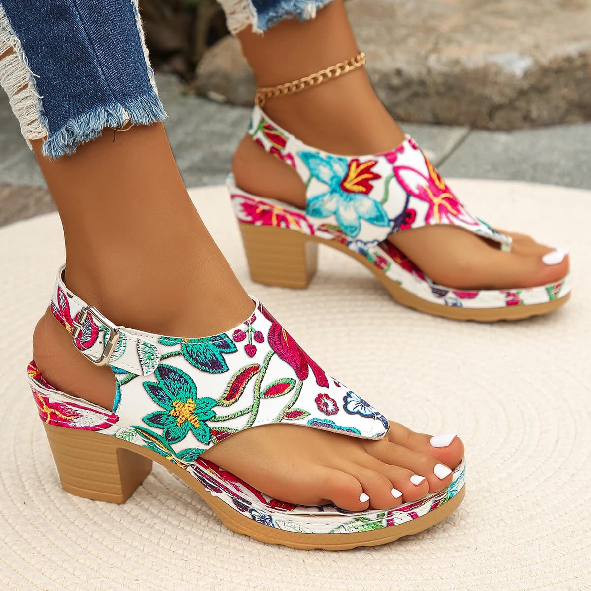 Fashion Summer Women Sandals Outdoor Mixed Colors Open Toe Shoes for Women Chunky Heels Large Size Rome Elegant Sandals Women