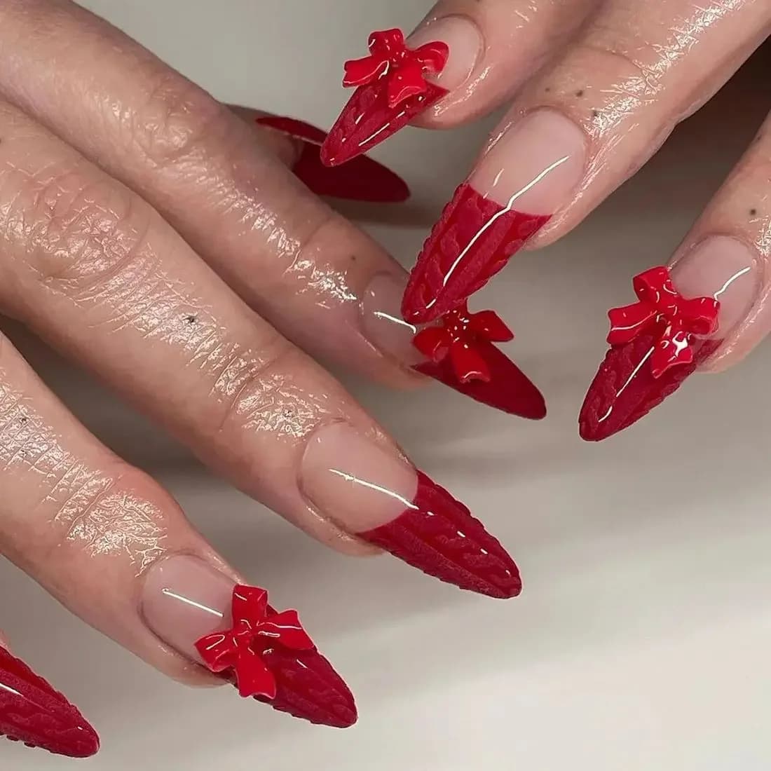 Charm Red Sweater Pattern Bowknot Valentine's Day Christmas New Year Wedding Pointed Fake Nail Art False Nail Tip Press on Nails