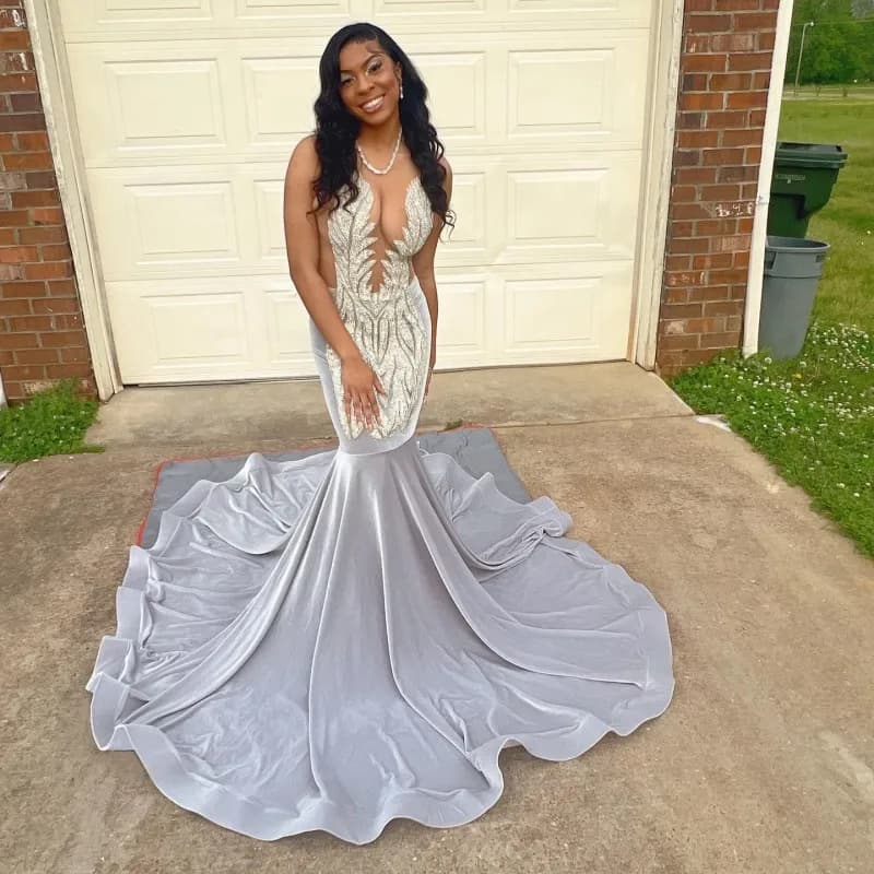 Sexy Silver Prom Dresses Black Girls Rhinestone Velvet Mermaid Party Gowns Sheer Neck Evening Dress Robes De Soirée Customized