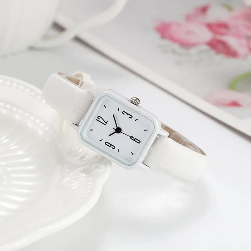 Watch Female Ins Students Korean Style Simple Retro Square Dial with Thin Strap Watches for Women Quartz Wristwatches Relojes
