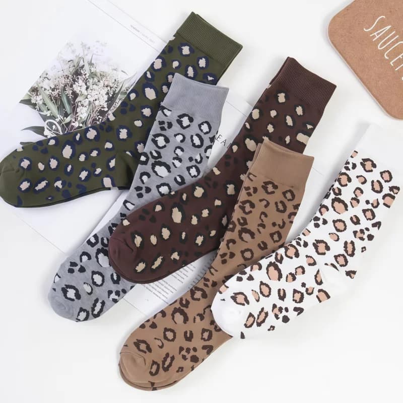 1/5 Pairs Fashion Leopard Print Socks for Women Soft Versatile Fashionable Girl Socks High Street Popular Cute Socks