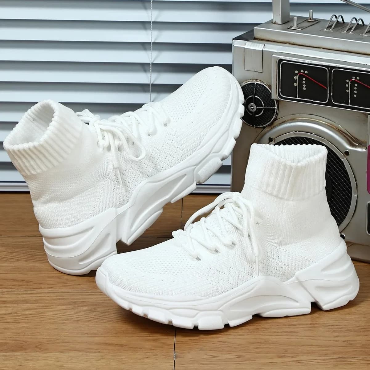 Slip-on Elastic Socks Shoes Women's Thick Sole Cushioned Casual Sports Shoes Fashion Pair Street Fashion Shoes