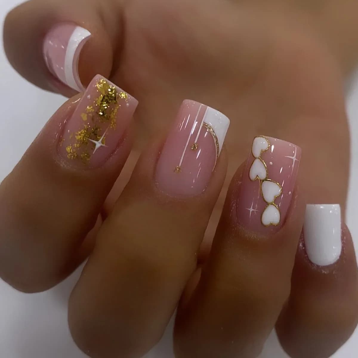 24Pcs French Tip Nails Set Press on Nails Gold Glitter Striped False Nails Diamond Full Cover Short Square Acrylic Fake Nail Art