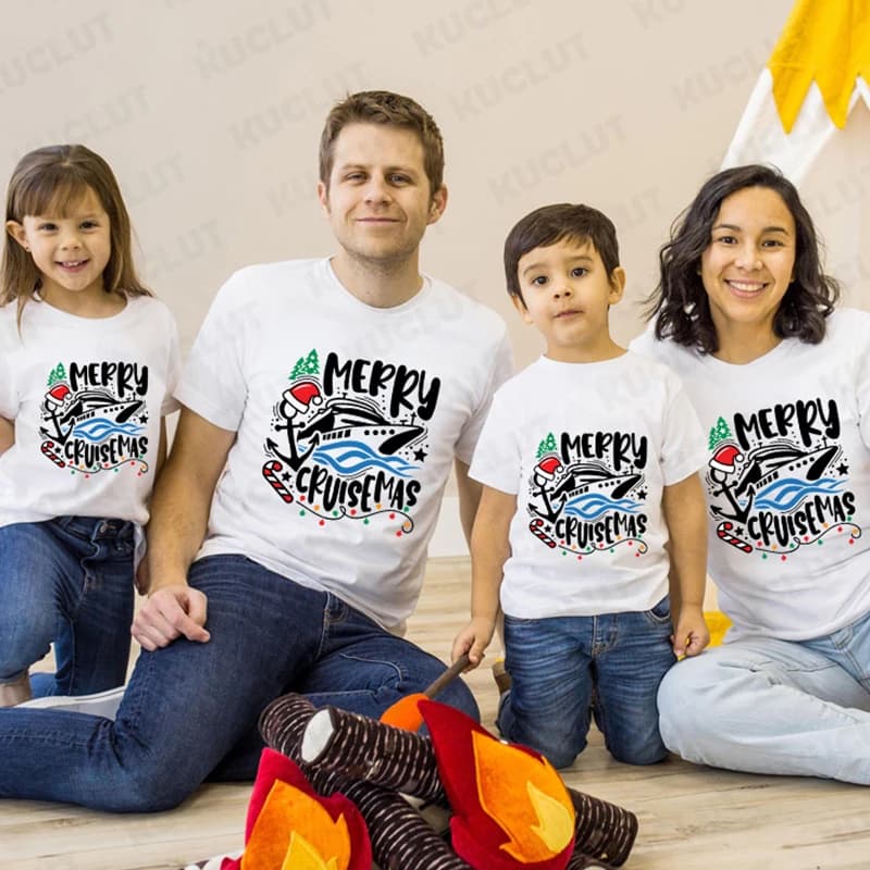 Fashion Merry Christmas Cruise T-Shirt Xmas Matching Family Cruising Outfits Tops Christmas Party Crew Tshirt Short Sleeve Tees