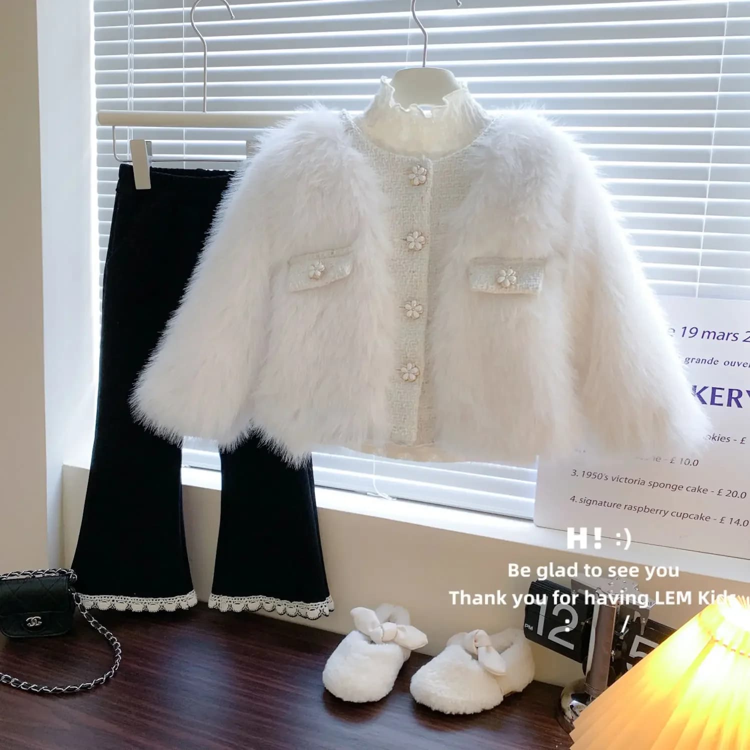Korean version of girls 2023 winter new faux fur fur coat with versatile base coat for girls and babies, thickened top