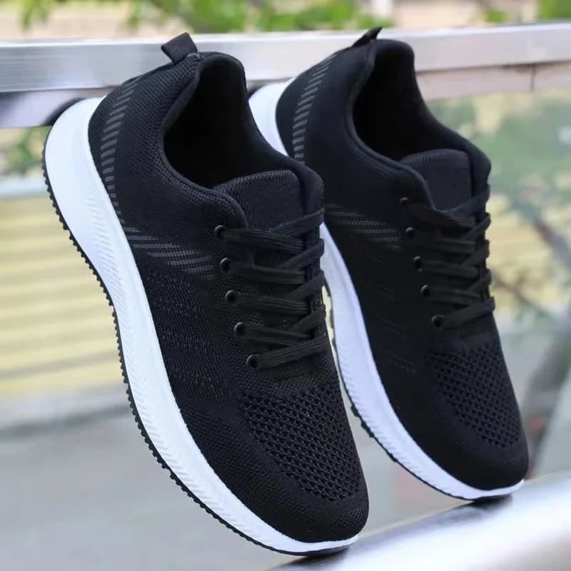 Men's casual light mesh sports shoes summer breathable cool running shoes fashion soft sole comfortable non slip male'ssneakers