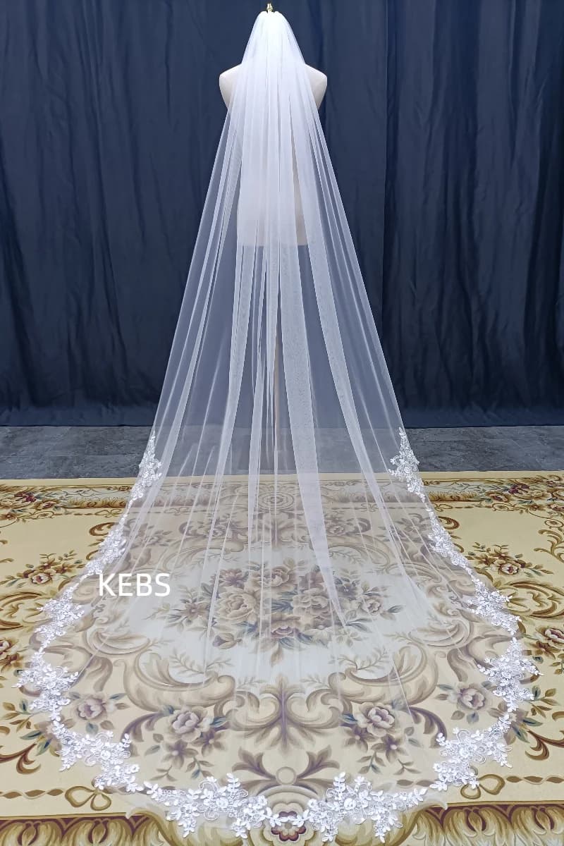 White/Ivory Long Bridal Veil Luxury Women's Sequins Lace Wedding Accessories with Comb