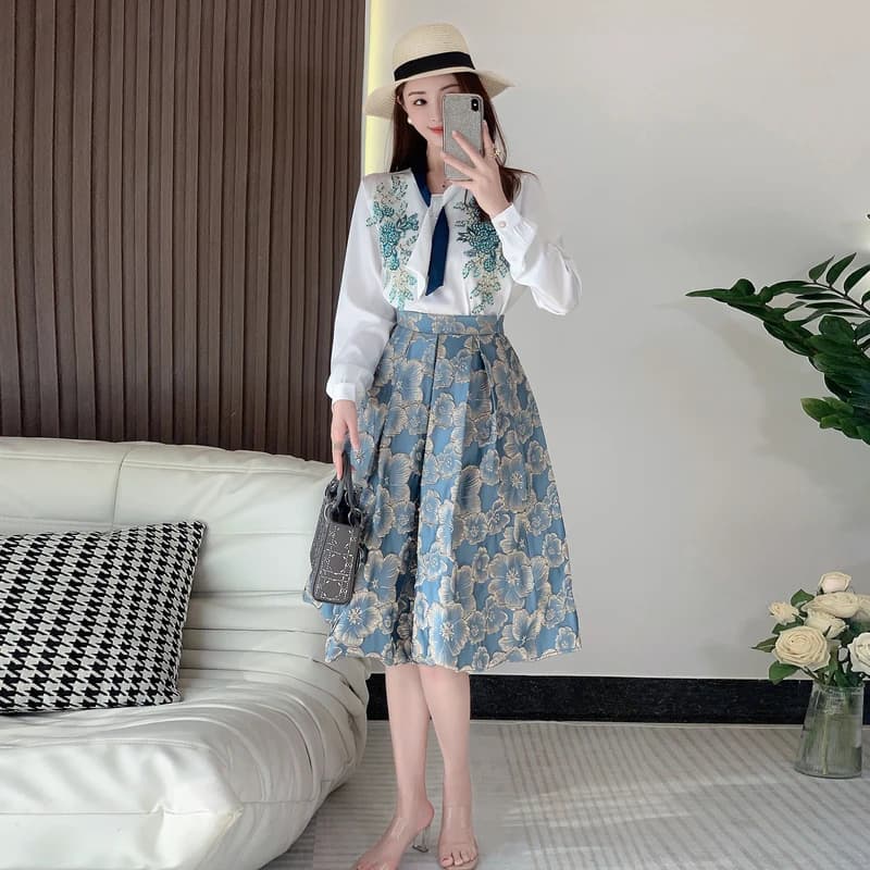 Runway Designer 2023 New Fashion 2 Piece Set Elegant Spring Women Embroidery Shirt +Jacquard High Waist Long Pleated Skirt Suits