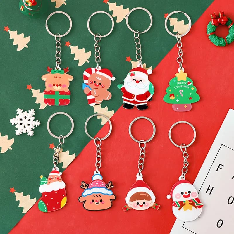 8pcs Festive Santa Reindeer Durable Key Ring for Backpack Accessories, Holiday Ornaments