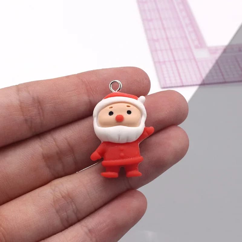 10Pcs 3D Kawaii Santa Claus Resin Charms Christmas Pendant For Phone Bag Keychains Earrings DIY Crafts Jewelry Make Party Gift