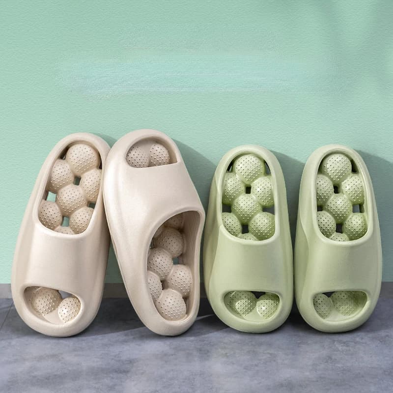 Woman Summer Massage Slipper Cloud Eva Female Male Sandals Leaking Men Flip Flops Beach Slides Home Casual House Shoes Flat