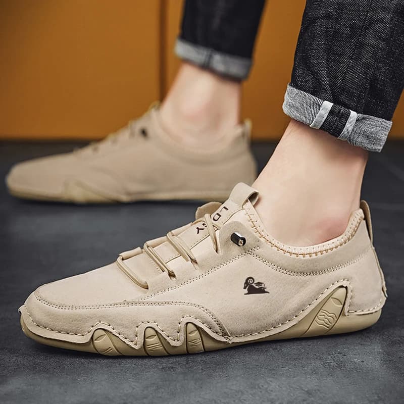 Casual Sneakers for Men Summer Shoes 2025 New Luxury Brand High Quality Loafers Shoes Fashion Moccasin Leather Men Sports Shoes