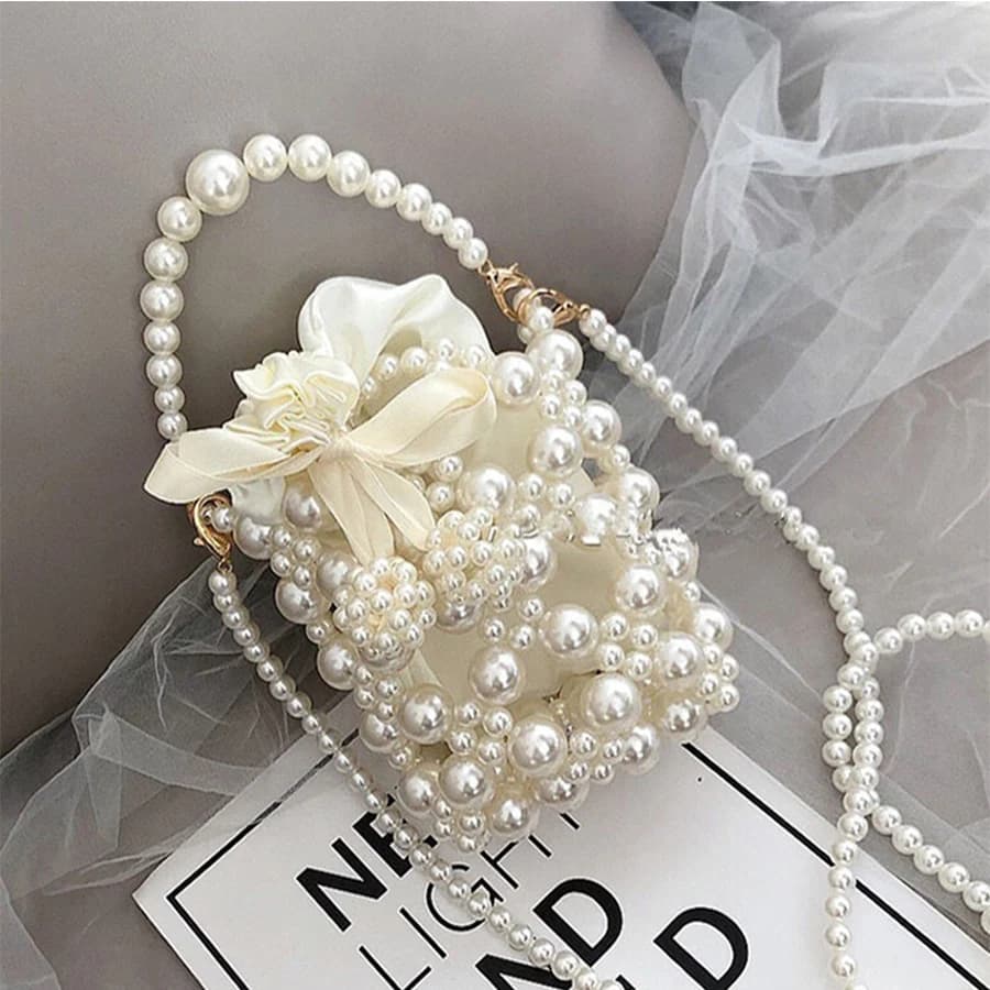 Purses and Handbags Cute Pearl Crossbody Bags for Women Mini Coin Pouch Tote Girl Party Clutch Summer White Beaded Shoulder Bags