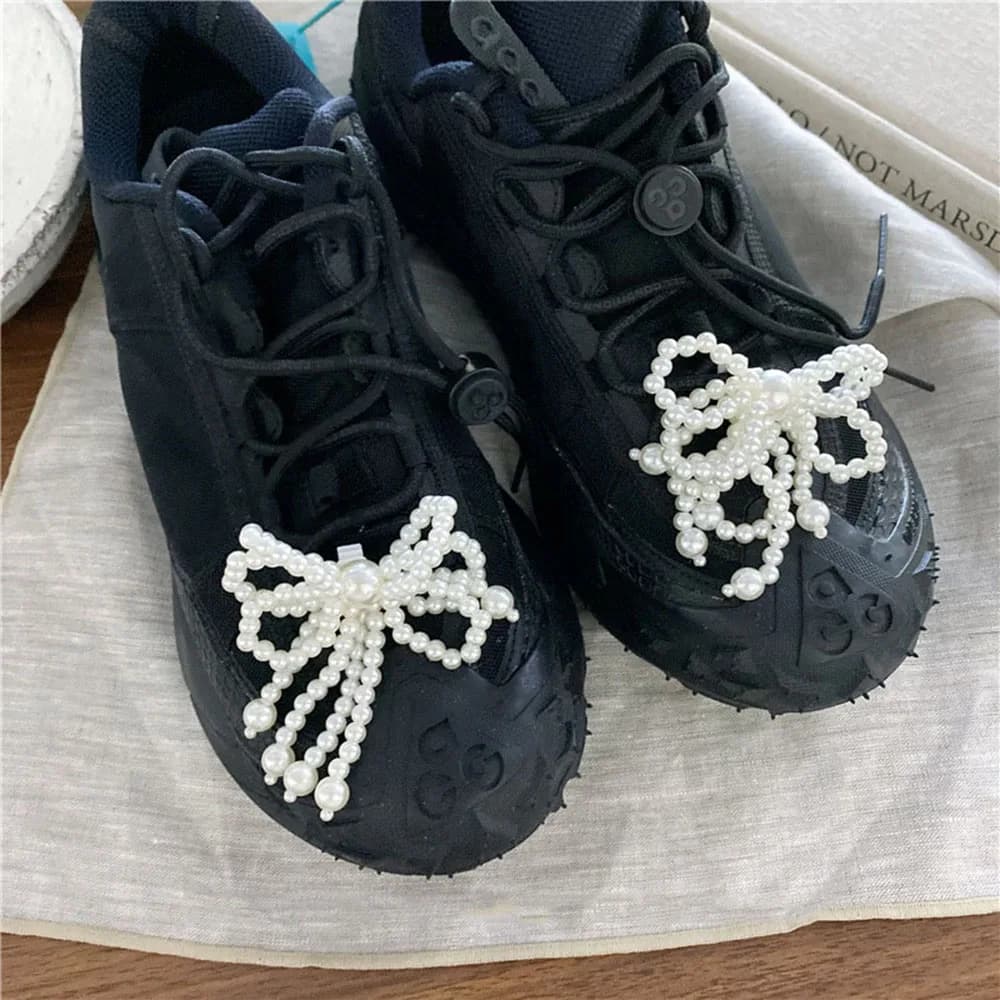 Korean Sweet Beaded Bow Shoelace Decoration Pearl Lace Bowknot Shoelace Buckle For Girls Casual Shoes Charms Decor