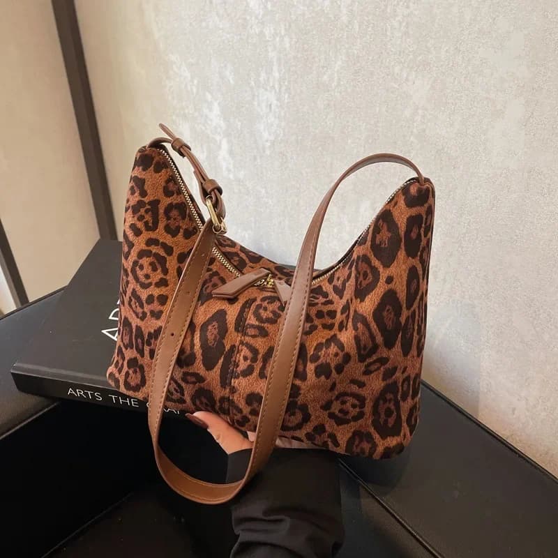 Underarm Leopard Print Bag Women's Autumn and Winter New Fashion Casual Shoulder Bag Korean Version Niche High-end Messenger Bag