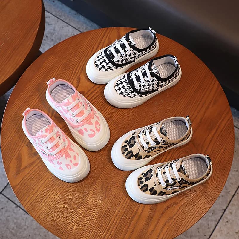 Children's Leopard Canvas Shoes for Boys Spring Autumn New Girls Cloth Shoes Kids Slip on Soft Sole Breathable Casual Shoes