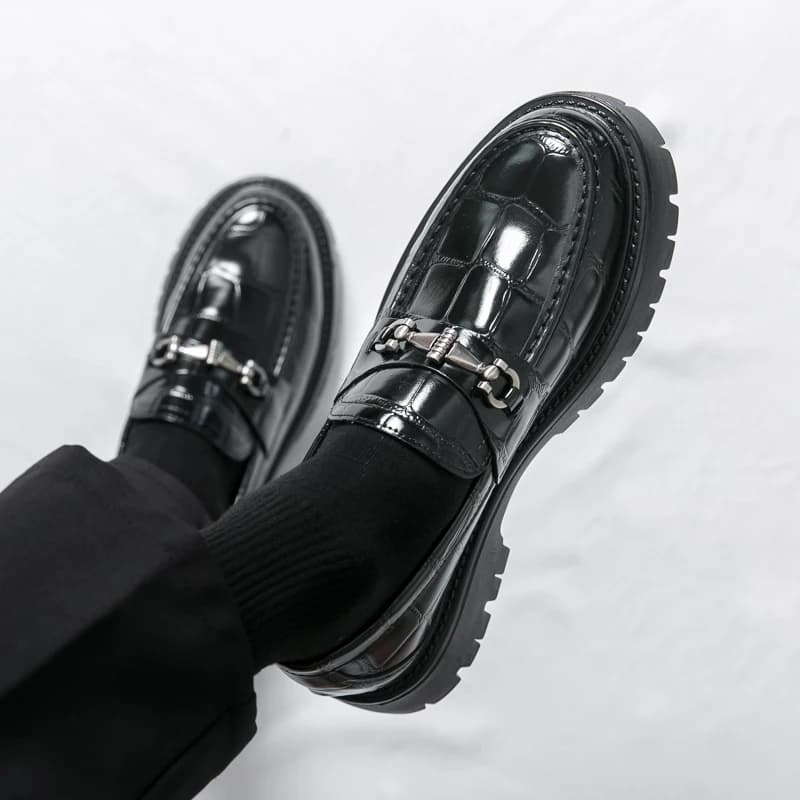 New Retro Platform Loafers Shoes Luxury Men Thick-soled Wedding Shoes Black Formal Business Shoes Slip-on Casual Leather Shoes