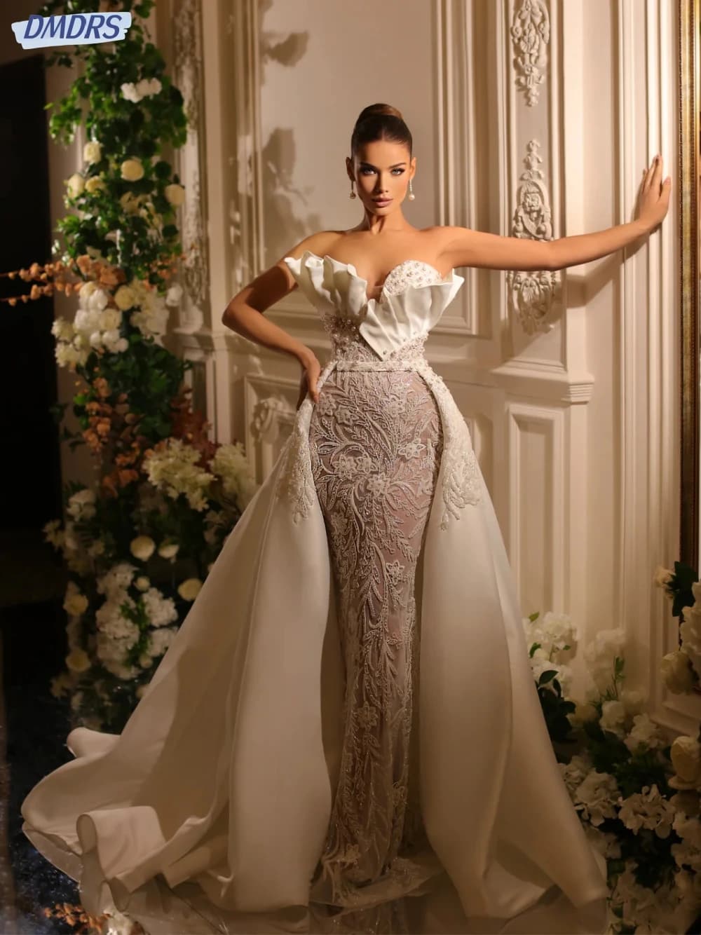 Graceful Strapless Wedding Dress Vintage Beaded Pearls Customized For Bride Classic Floor-length Bridal Gown Vestido De Novia