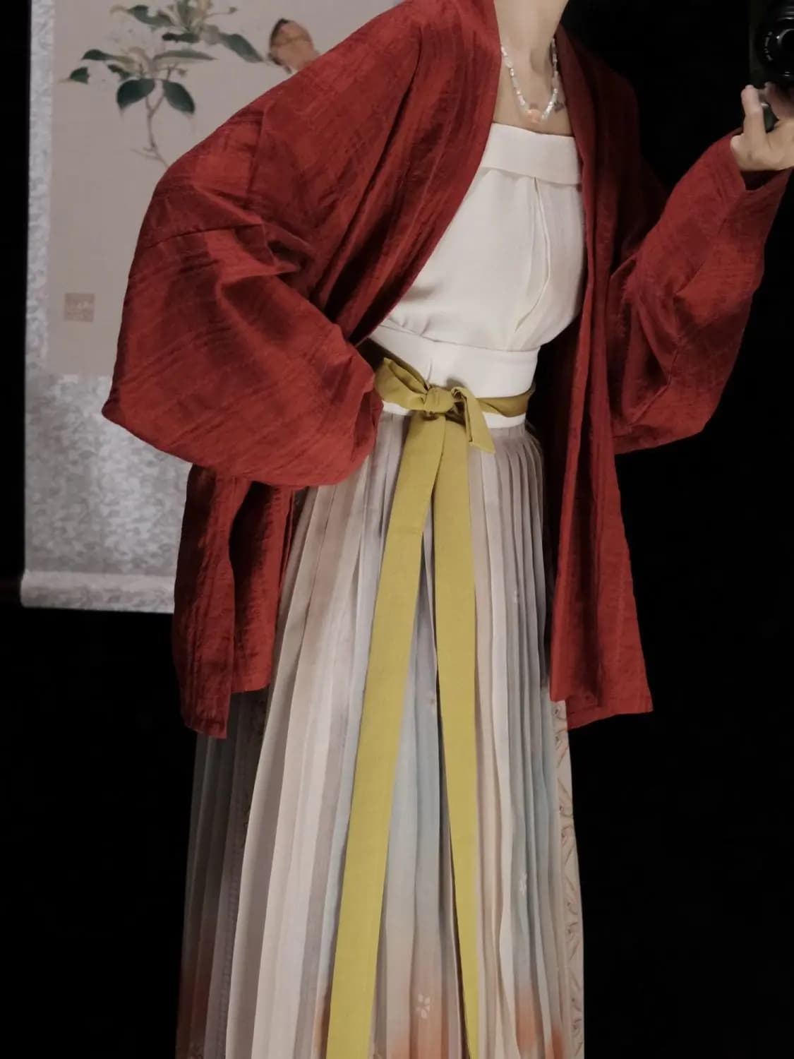 Chinese Style Song Hanfu Women Summer multi-colored Silk open-back Aircraft Sling Pleated Skirt Women Daily Hanfu Cardigan