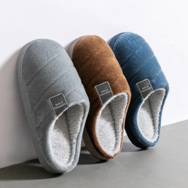 Men's Home Simple Slippers for Autumn and Winter Indoor Anti-Slip Warm Slippers with Fluffy Fur and Wear-Resistant Soles