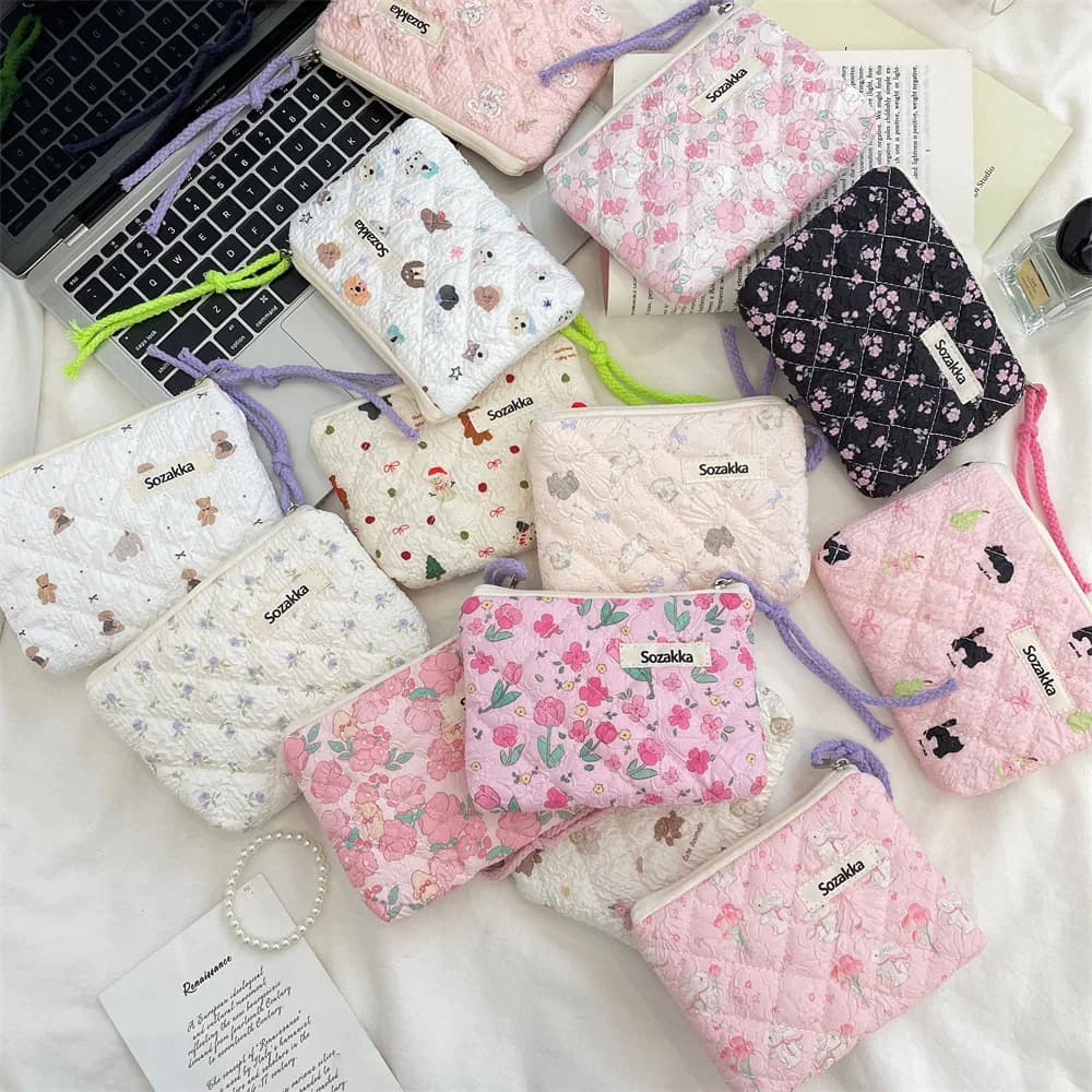 Cute Travel Cosmetic Lipstick Earphone Card Small Portable Storage Bag Purse Mini Makeup Handbags Pouch Organizer In Make Up Bag