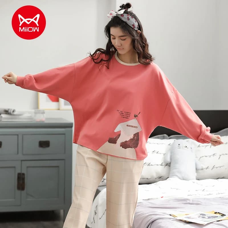 MIIOW Cute Pajamas for Women Warm Winter Cartoon Prints Pajama Sets Fashion Loose Sleepwear Homewear Long Sleeve Clothes