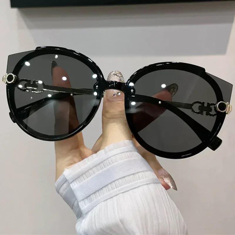 2024 New Vintage Cat Eye Round Sunglasses Women's Korean Version Metal Rimless Gradient Sun Glasses Luxury Shades UV400