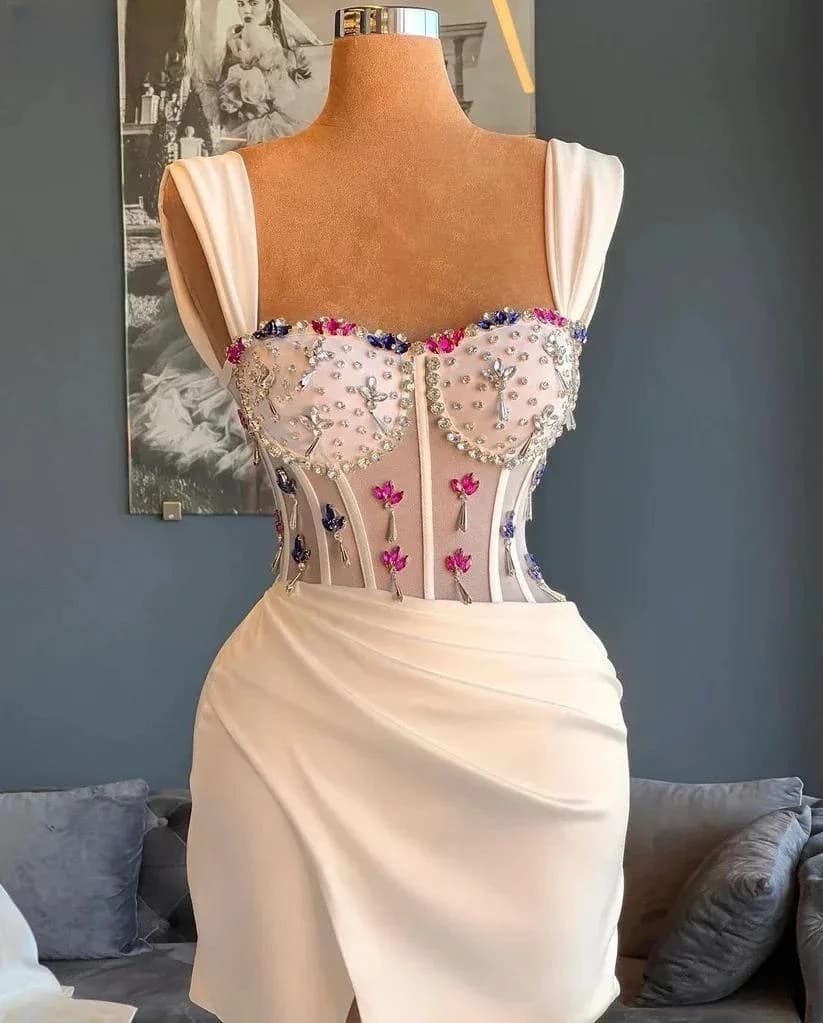 Arabic Cocktail Dresses Sheath Sweetheart Short Mini Beaded Homecoming Dresses Haute Couture Customized