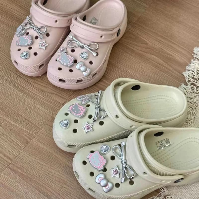 MINISO Hello Kitty Silvery Shoe Charms Set Cute Cartoon Plastics Decorations for Clogs & Sandals Perfect Gift for Boy Girl