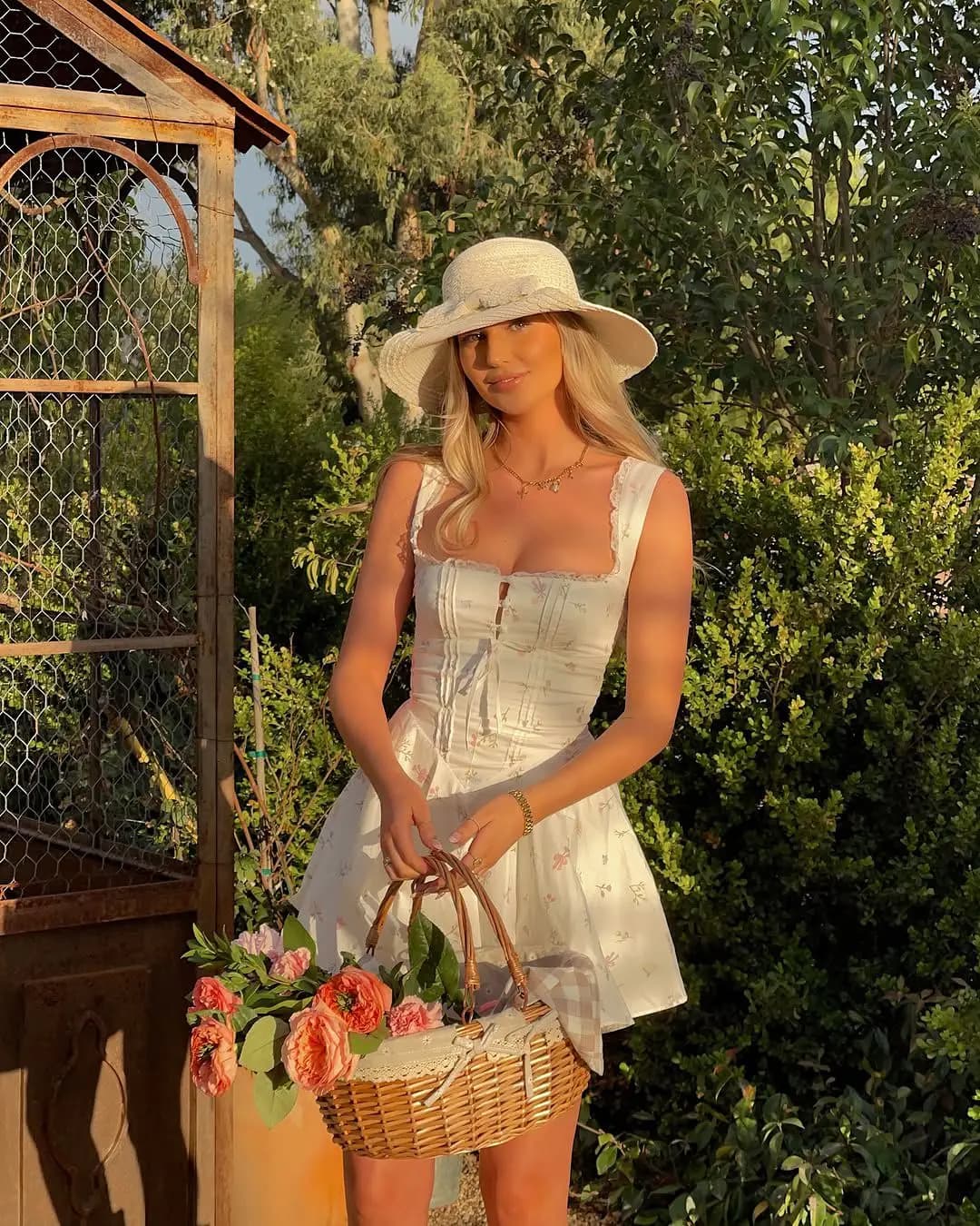 Sexy Backless Floral Print Sling Mini Dress For Women Sleeveless A-line Summer Holiday Party Robe Lady Birthday Dress Lace Up