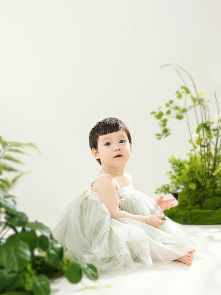 Girls Dresses Photography Dress Light Green Mesh Fluffy Suspender Skirt Hairpin Studio 12 Months Kid Shooting Photo Accessories