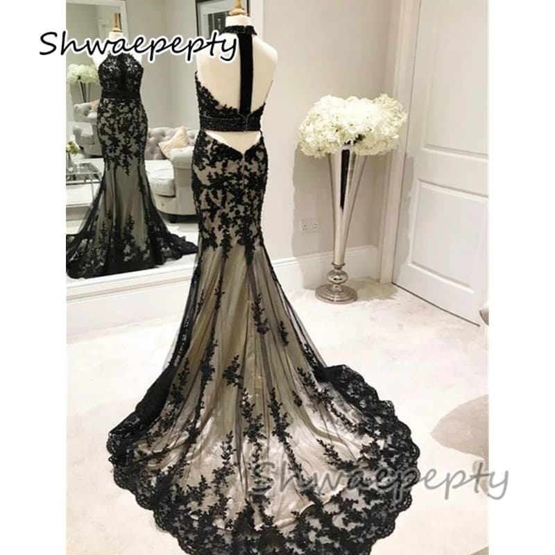 Customized Black Lace Beach Wedding Dress With Halter Neck Open Back Illusion Gothic Bridal Gown Backless Sexy Vestido De Novia