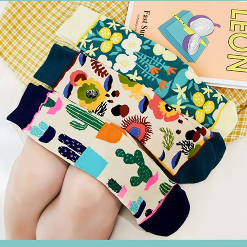 Cute Women Socks Cartoon Animal Food Fruit Socks Kawaii Funny Trendy Socks Happy Harajuku Casual Socks Autumn Spring Stocking