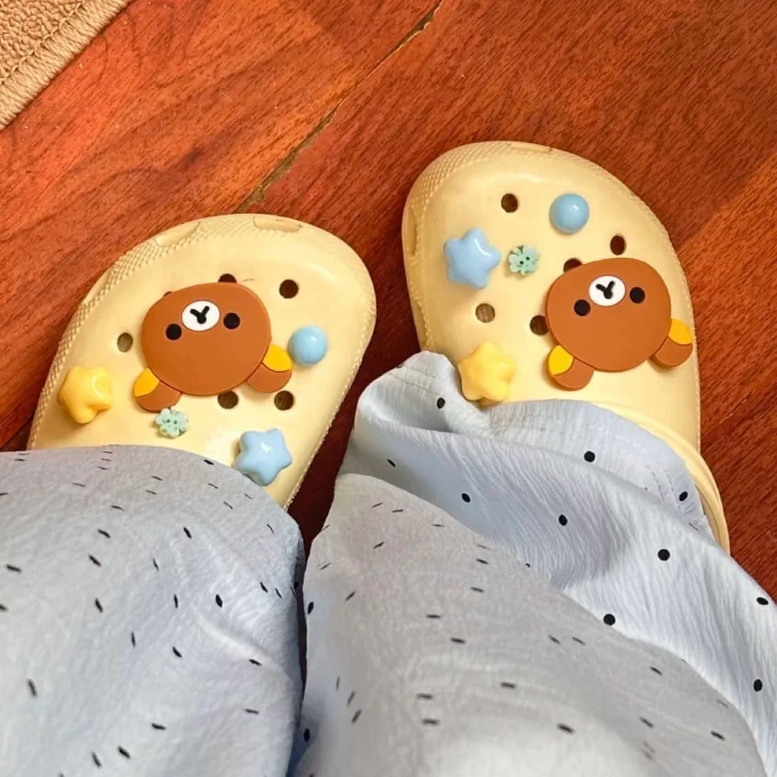 10pcs of Cartoon Bear Shoe Decorations PVC Charms for Sandals,  Perfect for Sandals Decoration And Gifts