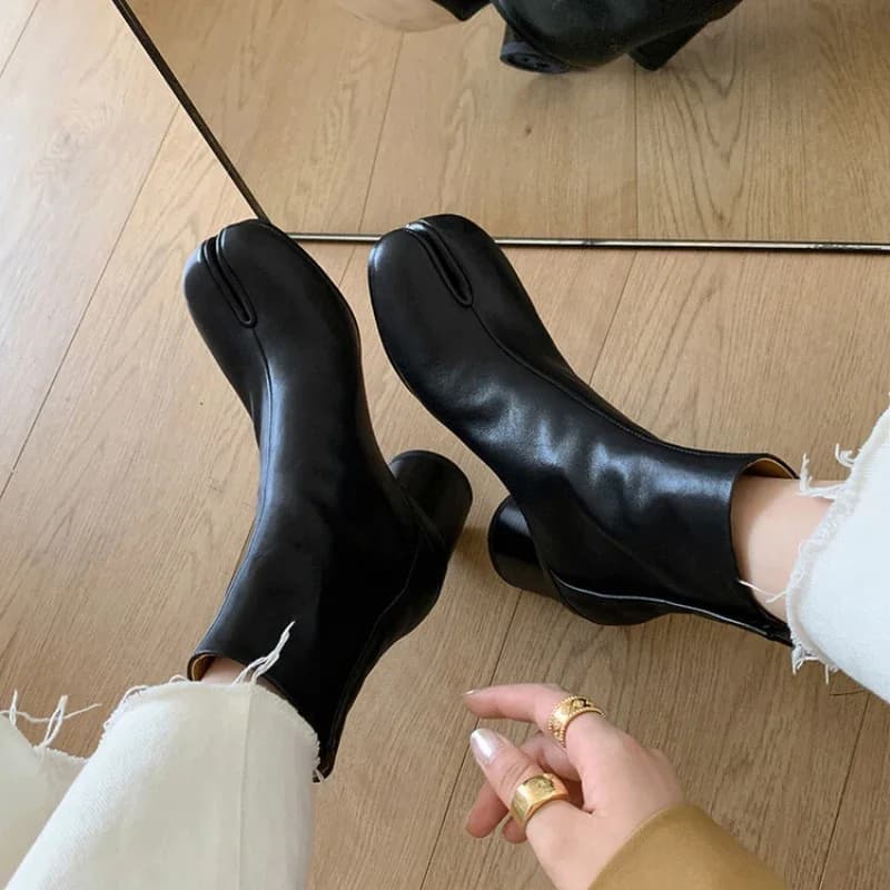 Luxury Brand Designer Tabi Split-toe Ankle Boots Women Genuine Leather Chunky High Heel Short Boots 2024 Spring Autumn Shoes