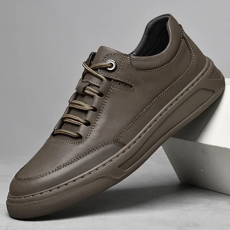 Italian genuine leather casual Muller shoes men designers luxury walking running shoes classic antiskid all-match Oxford shoes