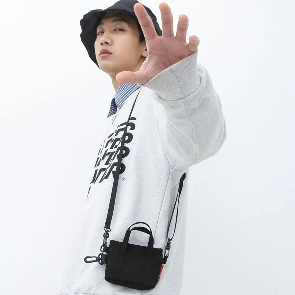 Practical Portable Nylon Coin Purse Pendant Keychain Korean Style Small Storage Bag Lightweight Card Holder Men Wallet Girls