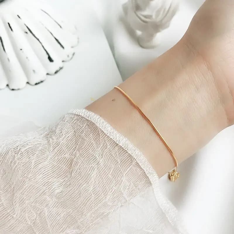 New Ultra-fine Snake Chain Bracelet Gold Simple Bracelet for Women New Style Creative Bracelet Jewelry Accessories