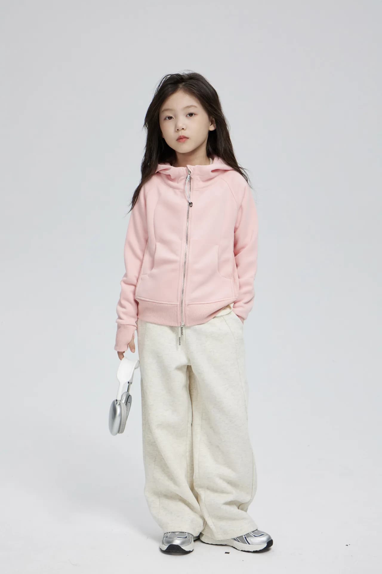 Girls Wide Leg Straight Leg Sweatpants for Autumn and Winter 2024 Children Sports Pants Children Fashion Casual Pants